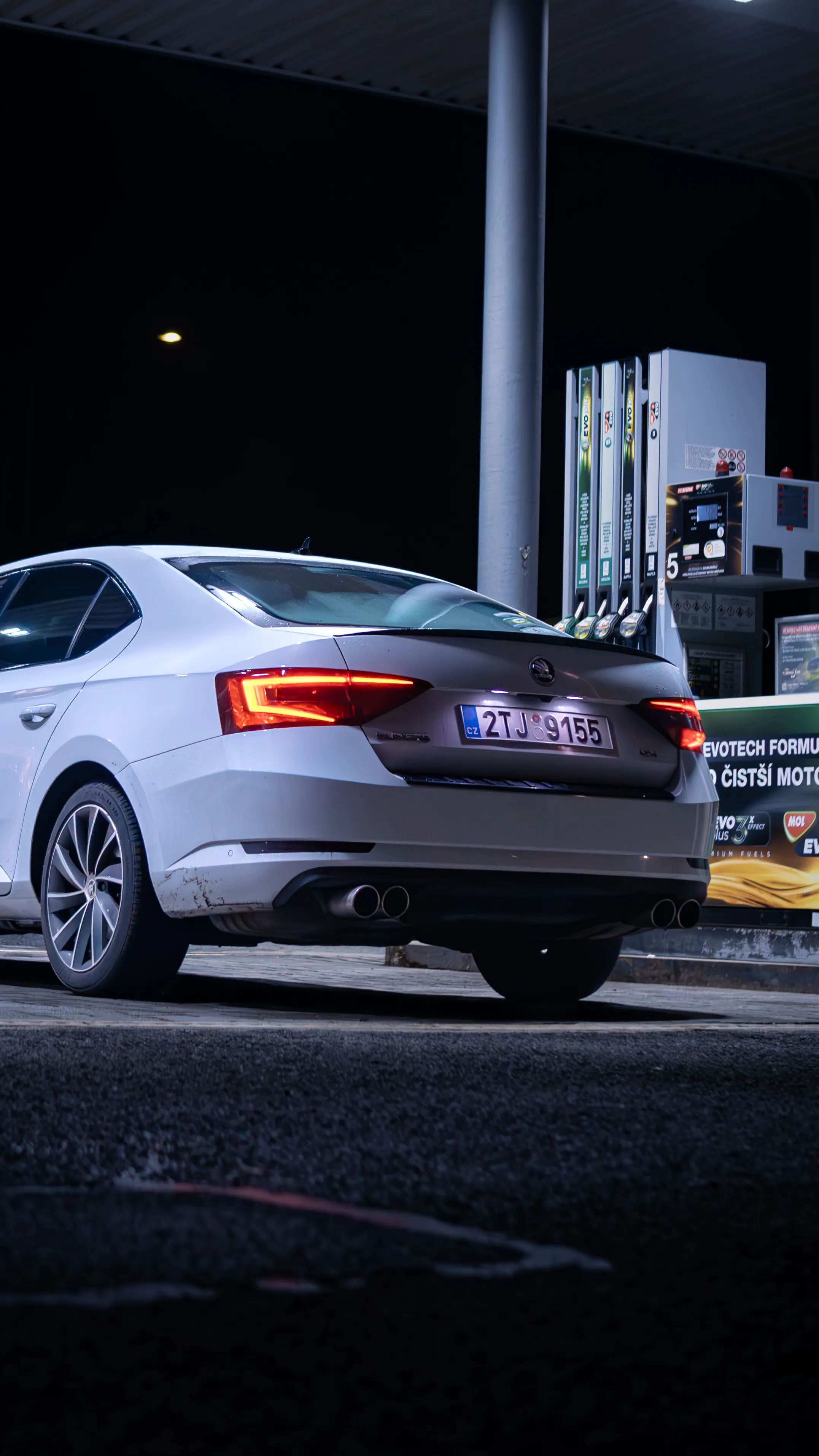 Skoda Night Gas Station